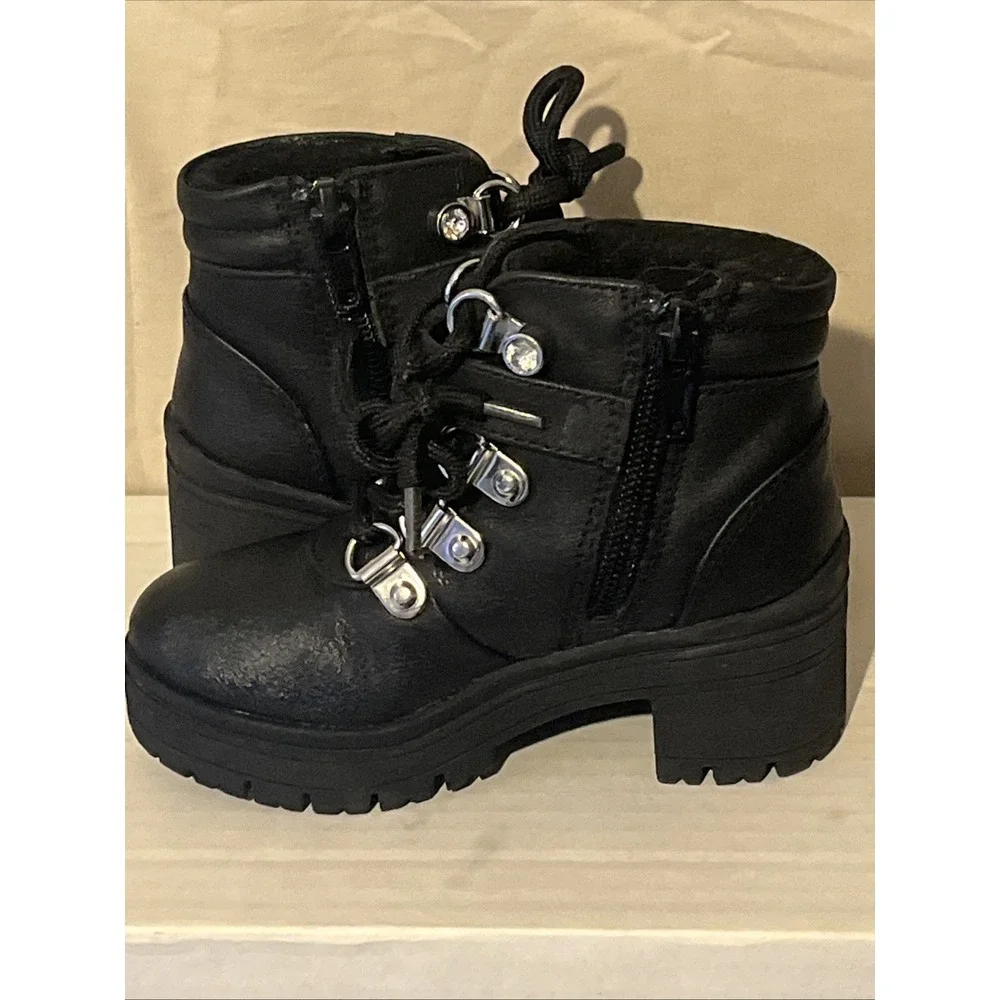 Girls Black Boots Combat Style Size 7 Lil Jett by Cupcake‎ Couture